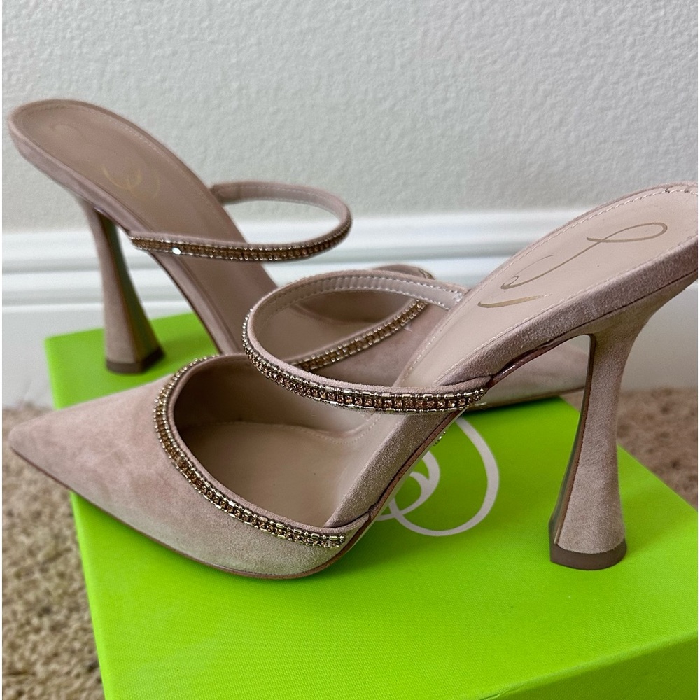 Sam Edelman Agustina Mule Pump - Sesame SDE